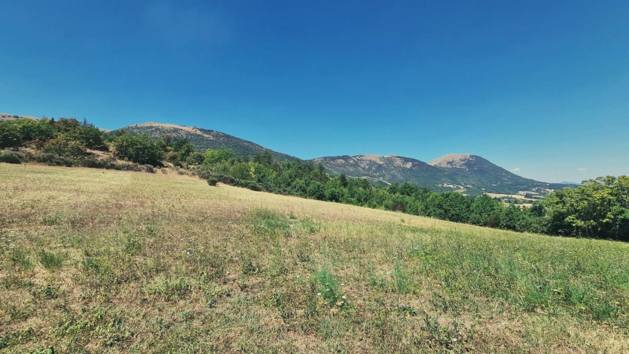 קמרינו Borgo De' Varano By Hotel I Duchi מראה חיצוני תמונה