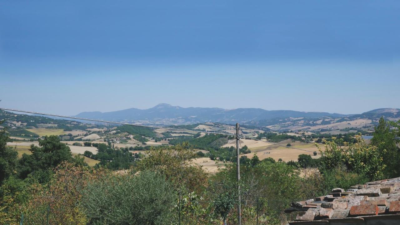 קמרינו Borgo De' Varano By Hotel I Duchi מראה חיצוני תמונה